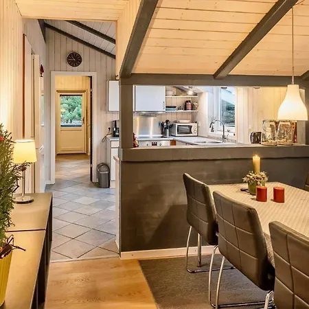 Ve146-vejers-strand-kraemmervej-23 *